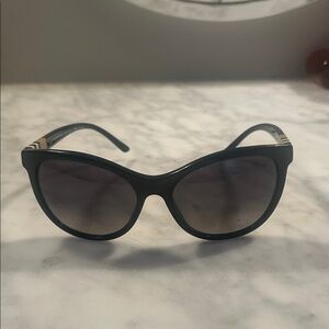 Women’s Burberry Sunglasses